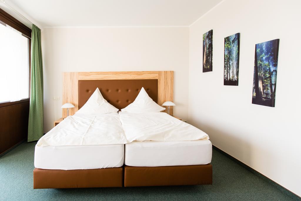 Hotel Roeb Nideggen Pokój zdjęcie
